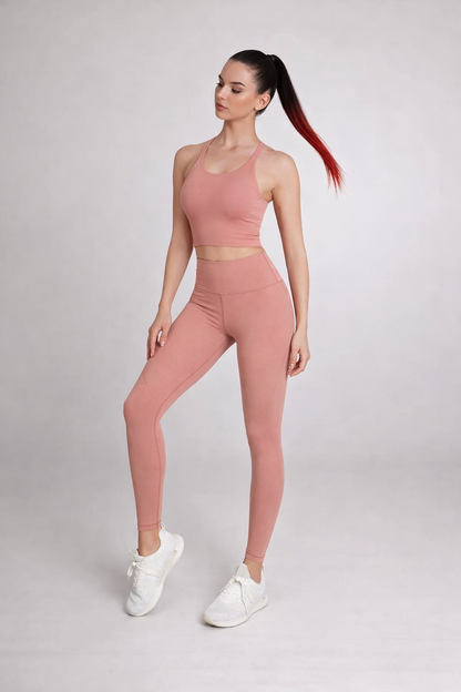 Rosa træningssæt med crop top og leggings