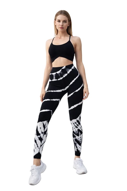 Sort sæt med crop top og mønstrede leggings